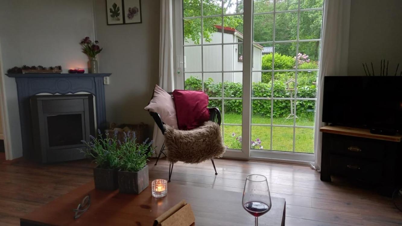 Woudthuisje Laag-Soeren Exteriér fotografie
